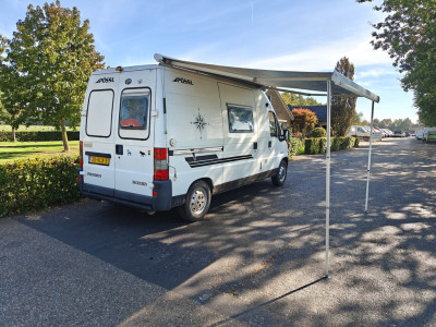 Peugeot 230L Pössl BJ 1997 foto 4