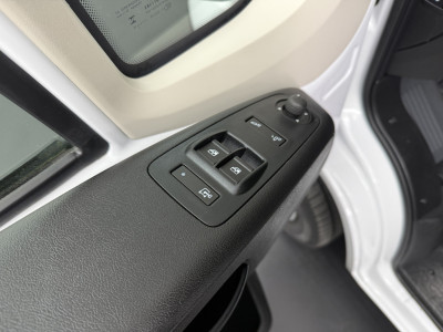 Peugeot Boxer 140PK L3H2 | Multimedia | Camera | Airco | 3-Zits | Betimmering foto 8