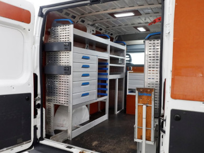 Peugeot Boxer 2.0 BlueHDI 130pk E6 L1H2 Premium Navi/Camera/Inrichting 01-2018 foto 12