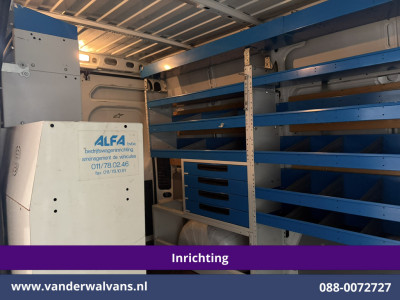 Peugeot Boxer 2.0 BlueHDI 131pk L2H2 Inrichting Euro6 Airco | Imperiaal | Camera | 2500kg Trekhaak | Cruisecontrol Parkeersensoren, Bijrijdersbank 13