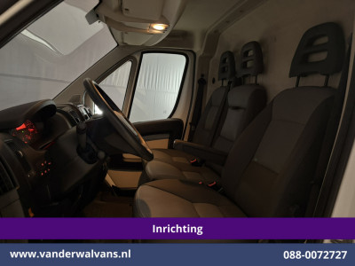 Peugeot Boxer 2.0 BlueHDI 131pk L2H2 Inrichting Euro6 Airco | Imperiaal | Camera | 2500kg Trekhaak | Cruisecontrol Parkeersensoren, Bijrijdersbank 18