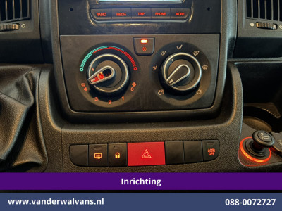 Peugeot Boxer 2.0 BlueHDI 131pk L2H2 Inrichting Euro6 Airco | Imperiaal | Camera | 2500kg Trekhaak | Cruisecontrol Parkeersensoren, Bijrijdersbank 5