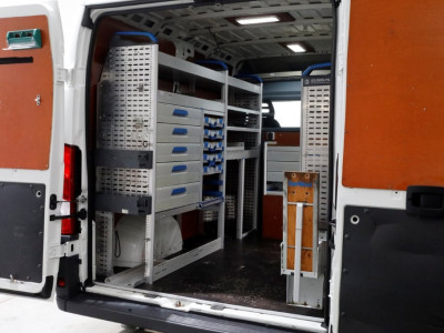 Peugeot Boxer 2.0 BlueHDI E6 130pk L1H2  Premium Navi/Camera/Inrichting 11-2016 foto 12