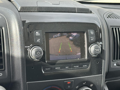 Peugeot Boxer 2.2 BlueHDi 120 L2H2 Airco|Navi|Camera|Trekhaak foto 9
