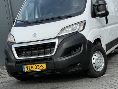 Peugeot Boxer 2.2 BlueHDi 120 PK / L2H2 / 23.081 KM! / 1e EIG. / ECC / CRUISE / DAB+ / CARPLAY / 3-ZITS foto 18