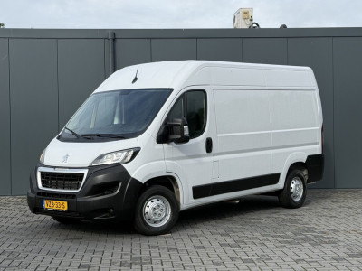 Peugeot Boxer 2.2 BlueHDi 120 PK / L2H2 / 23.081 KM! / 1e EIG. / ECC / CRUISE / DAB+ / CARPLAY / 3-ZITS foto 2