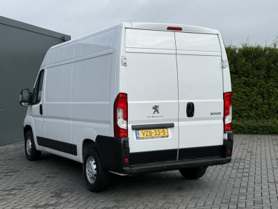 Peugeot Boxer 2.2 BlueHDi 120 PK / L2H2 / 23.081 KM! / 1e EIG. / ECC / CRUISE / DAB+ / CARPLAY / 3-ZITS foto 5