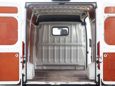 Peugeot Boxer 2.2 BlueHDi 120pk L2H2 Premium Airco/Camera 08-2020 foto 5