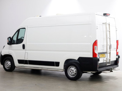 Peugeot Boxer 2.2 BlueHDi 120pk L2H2 Premium Airco/Camera 08-2020 foto 9