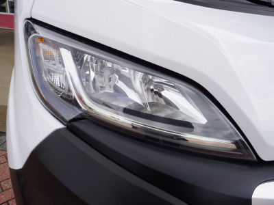 Peugeot Boxer 2.2 BlueHDi 140PK L2H2 3.3t nr. V169 | Airco | Cruise | Apple cp-Android auto 11