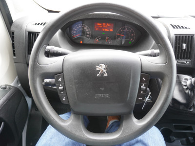 Peugeot Boxer 2.2 BlueHDi 140PK L2H2 3.3t nr. V169 | Airco | Cruise | Apple cp-Android auto 15