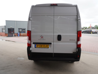 Peugeot Boxer 2.2 BlueHDi 140PK L2H2 3.3t nr. V169 | Airco | Cruise | Apple cp-Android auto 6