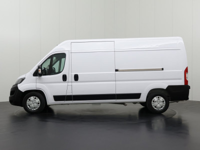 Peugeot Boxer 2.2BlueHDi 165PK L3H2 Zwaar Grip | 2xSchuifdeur | Multimedia | Camer | Airco | Cruise | Trekhaak 3000Kg foto 12
