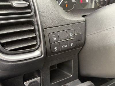 Peugeot Boxer 2.2 BlueHDi 180PK Euro6 L4H2 3.5t Zwaar â 3-zits â Trekhaak 3.000 KG â dubbele schuifdeur 18