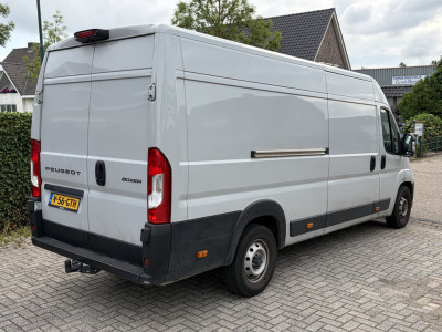 Peugeot Boxer 2.2 BlueHDi 180PK Euro6 L4H2 3.5t Zwaar â 3-zits â Trekhaak 3.000 KG â dubbele schuifdeur 2