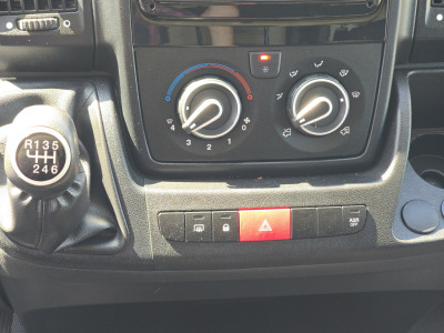Peugeot Boxer 2.2 BlueHDi L2 H2 - 140 Pk - Euro 6 - Airco - Cruise Control 15