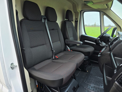 Peugeot Boxer 2.2 BlueHDi L2 H2 3.5T 140 Pk - Euro 6 - Navi - Airco - Cruise Control foto 11