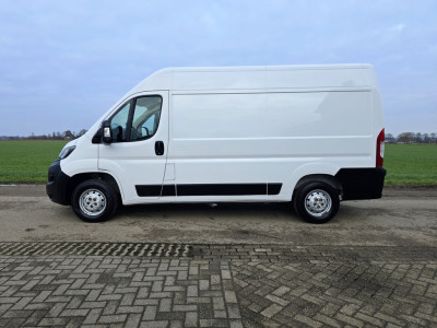Peugeot Boxer 2.2 BlueHDi L2 H2 3.5T 140 Pk - Euro 6 - Navi - Airco - Cruise Control foto 2