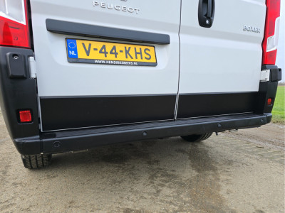 Peugeot Boxer 2.2 BlueHDi L2 H2 3.5T 140 Pk - Euro 6 - Navi - Airco - Cruise Control foto 4