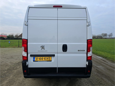 Peugeot Boxer 2.2 BlueHDi L2 H2 3.5T 140 Pk - Euro 6 - Navi - Airco - Cruise Control foto 5