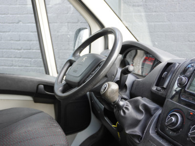 Peugeot Boxer 2.2 HDI 130PK L2H1 - Airco - Cruise - Camera - € 4.950,- Excl. foto 3