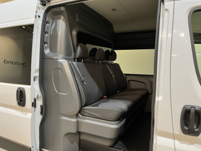 Peugeot Boxer 2.2 HDi 120 PK L2H2 DC 6 pers. / Euro 6 / Airco / CarPlay / Camera / Trekhaak / Cruise Control / 500 KM !! foto 19