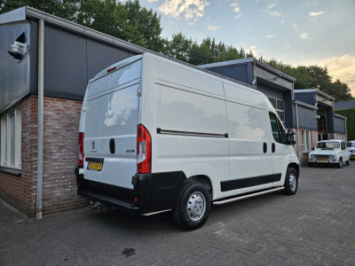 Peugeot Boxer 330 2.2 BlueHDi 140 L2H2 Premium Trekhaak! Airco! NAP! Cruise Control! Nette Bus! 15