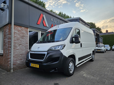 Peugeot Boxer 330 2.2 BlueHDi 140 L2H2 Premium Trekhaak! Airco! NAP! Cruise Control! Nette Bus! 5