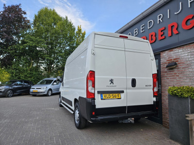 Peugeot Boxer 330 2.2 BlueHDi 140 L2H2 Premium Trekhaak! Airco! NAP! Cruise Control! Nette Bus! 7