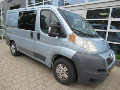 Peugeot Boxer 330 2.2 HDI L1H1  | Airco | Luchtvering | 2x zijdeur foto 4