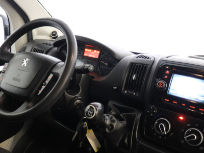 Peugeot Boxer 330 2.2 HDI L1H1 XR DC Inruil Ivo foto 5