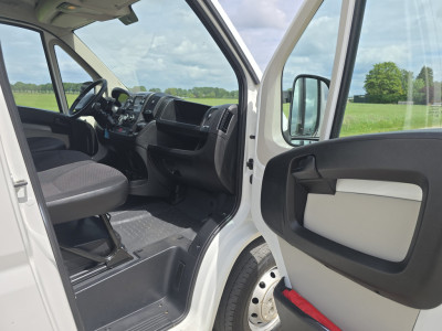Peugeot Boxer 333 2.0 BlueHDI L2H2 Pro - 131 Pk - Euro 6 - Trekhaak foto 10
