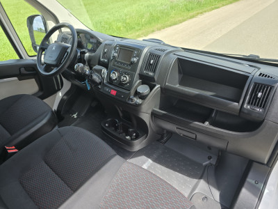 Peugeot Boxer 333 2.0 BlueHDI L2H2 Pro - 131 Pk - Euro 6 - Trekhaak foto 11