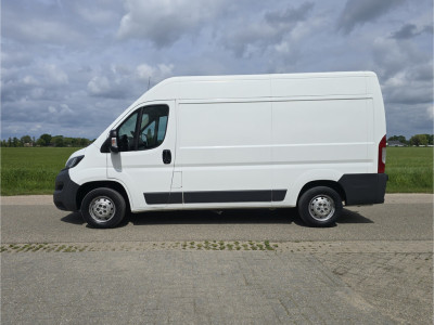 Peugeot Boxer 333 2.0 BlueHDI L2H2 Pro - 131 Pk - Euro 6 - Trekhaak foto 2