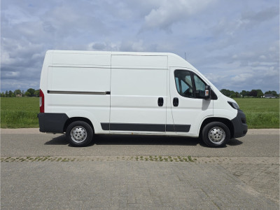 Peugeot Boxer 333 2.0 BlueHDI L2H2 Pro - 131 Pk - Euro 6 - Trekhaak foto 7