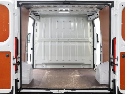 Peugeot Boxer 335 2.2 BlueHDi 140pk L2H1 Premium Airco/Navi/2x Schuifdeur 04-2021 5