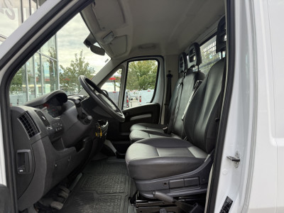Peugeot Boxer 335 2.2 BlueHDi 165 L4 Pick-up | Open laadbak | Trekhaak 3.5T | Cruisec. | Airco foto 11