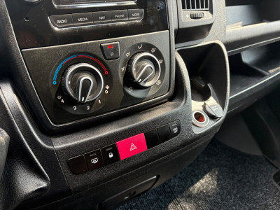 Peugeot Boxer 435 2.2 HDI L4H2 XR|NAP|150PK|airco|cruise|trekhaak met 3000KG trek|achteruitrijcamera|navi|bluetooth|elektrisch pa foto 18
