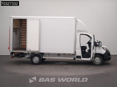 Peugeot Boxer 140PK 433cm Hoog Laadklep Zijdeur Bakwagen Navi Airco Cruise Camera DHollandia Euro6 Meubelbak Koffer Airco Cruise control 7