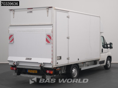 Peugeot Boxer 165PK Bakwagen Laadklep DHollandia Airco Navi Euro6 Zijdeur Koffer Meubelbak LBW Airco foto 2