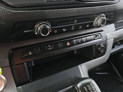 Peugeot EXPERT 1.6 ac 3-zits EURO6 11