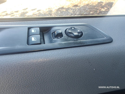 Peugeot Expert 1.5 BlueHDI 100 Long Premium , Extra lang , Euro 6 , 1e Eig. cruise , camera , Apk april 2027, Pracht bus. 12