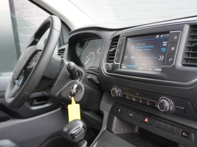 Peugeot Expert 1.5 BlueHDI 100PK L2 EURO 6 - Airco - Navi - Cruise - €11.900,- Excl. 3