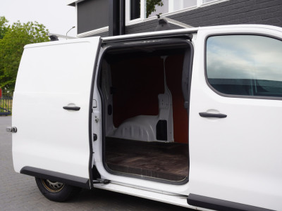 Peugeot Expert 1.5 BlueHDI 100PK L2 EURO 6 - Airco - Navi - Cruise - €11.900,- Excl. 9