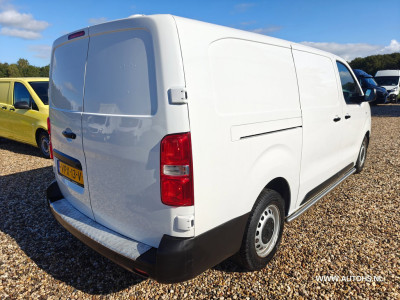 Peugeot Expert 1.5 BlueHDI 100  Premium , Extra lang , Euro 6 , 1e Eig. cruise , camera , Nw koppeling , apk maart 2027, nette b foto 5