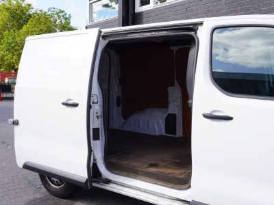Peugeot Expert 1.5 BlueHDI 102PK EURO 6 - Airco - Navi - Cruise - €11.950,- Excl. foto 9