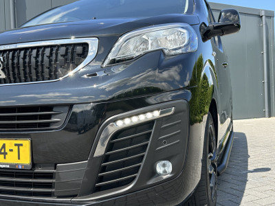 Peugeot Expert 1.5 BlueHDI 120 PK URBAN  / L1H1 / 1e EIG. / SORTIMO / CAMERA / BLIND SPOT / TREKHAAK / ECC / CRUISE / 17 INCH LM 19