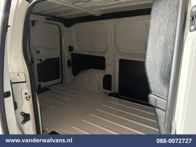 Peugeot Expert 1.5 BlueHDI L2H1 Euro6 Airco | Camera | Navigatie | Apple Carplay Cruisecontrol, Android Auto, Parkeersensoren, Bijrijdersbank foto 12