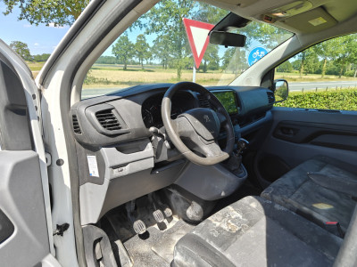 Peugeot Expert 1.6 BlueHDI 115 Standard Premium AIRCO BJ 2017 foto 3