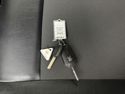 Peugeot Expert 1.6BlueHDI Lang | Multimedia | Navigatie | Airco | Cruise | 3-Zits foto 5